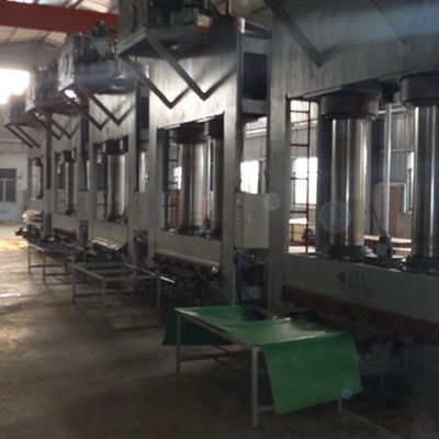 新デザインのリコン 木材フェニエール ウェンゲ WSW-L6761N 内部のドア面のために 0.15-0.55mm 厚さ調整可能