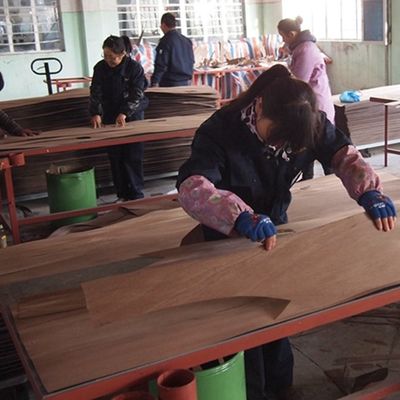 ファンシー工芸木材ファニヤ 黒オーク 直角粒切断スライス スプライシング 1220mm