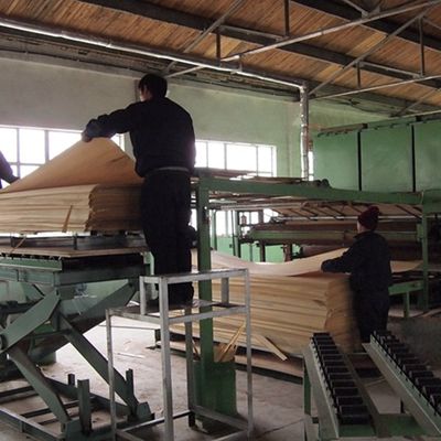 煙草のパペレ ポメレ 壁面用 工学製 オーク・ファニヤ 厚さ 0.18-0.6mm