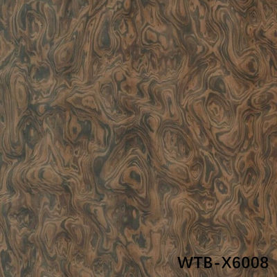 改造された木材フェニエール ヨーロッパのウオルナッツ・バール 0.35-0.52mm WTB-X6008 毛皮の背面 船舶およびヨット